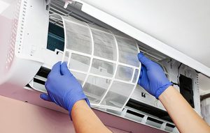 Vệ Sinh Máy Lạnh Siêu Sạch Tại VESINH2S